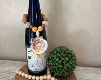 Handcrafted Oyster Shell Wine Charm: Coastal Wedding Favor
