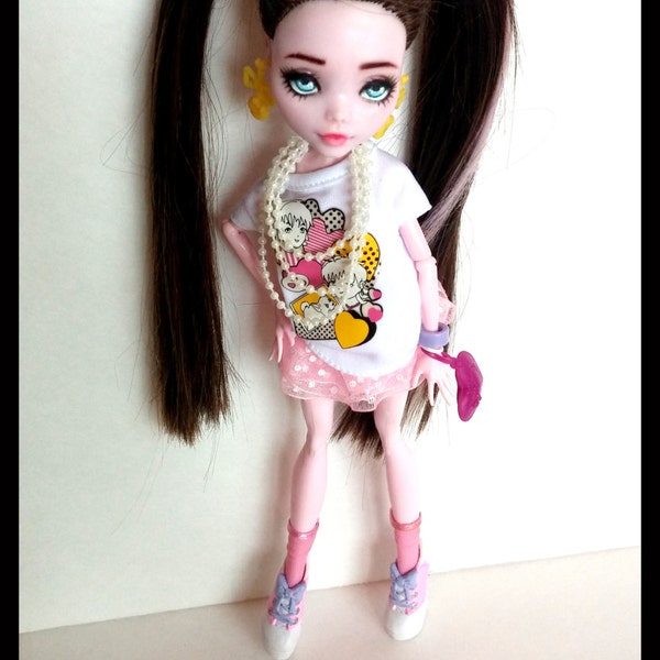 Niyah - Draculaura Custom Repaint
