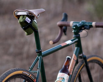 Tool/ Saddle Roll -- Choose Your Color