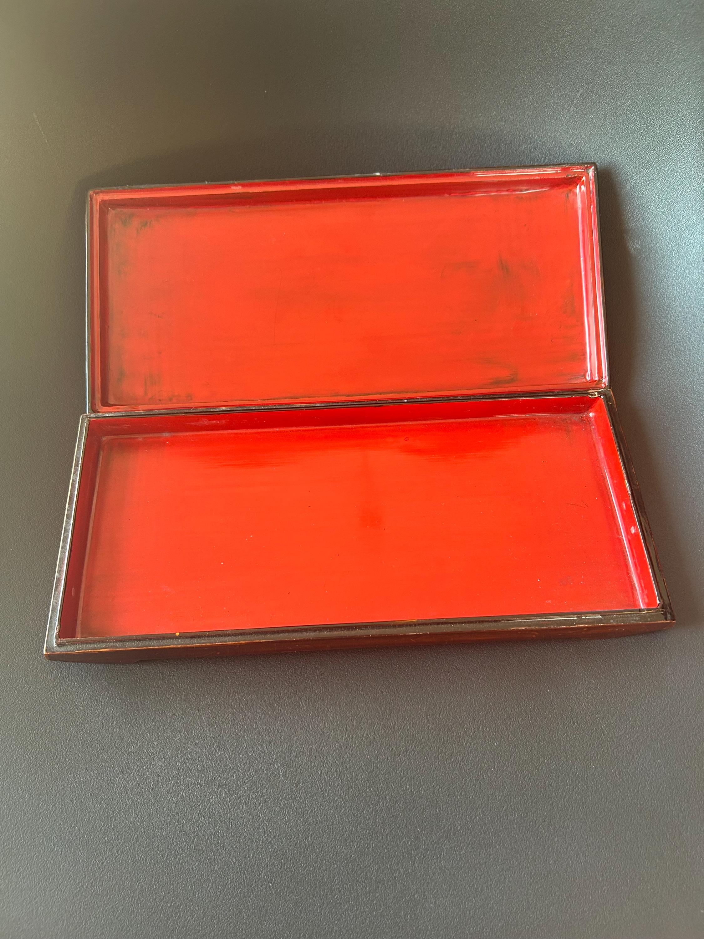 Boîte En Bois Laqué Rouge - Intérieur Soie, Vintage NOS D'origine Italienne