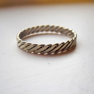 [韓国人気ジュエリー] [925 Silver] Crescendo Twist Ring Sterling Silver Twist Ring - Etsy