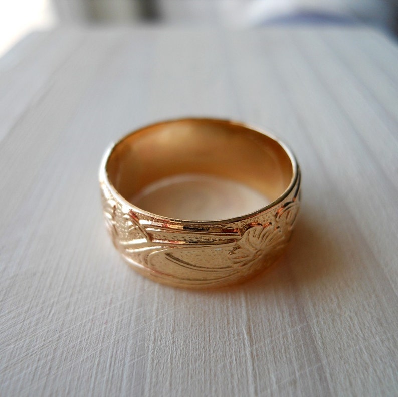 14k Gold Filled Wide Pattern Band Ring image 2