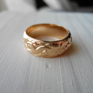 14K gold filled Heavy Pattern Band Ring image 1