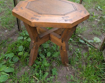Antyczny, ręcznie robiony stolik kawowy Stickley w stylu Mission, ośmiokątny, w stylu folk art