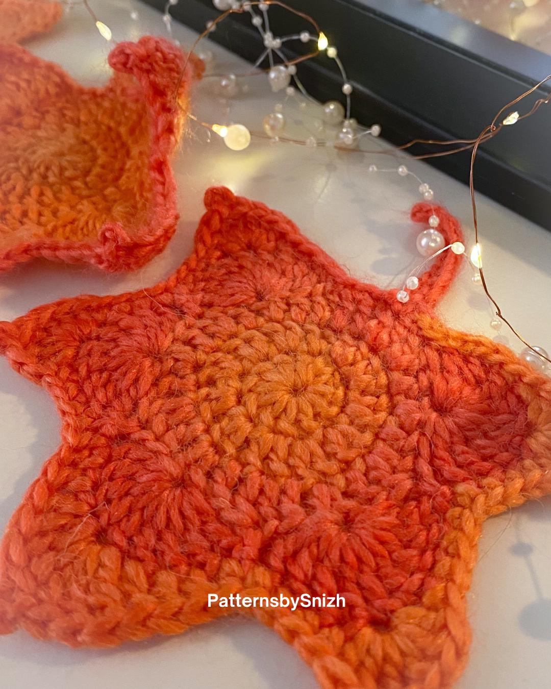 40 Maple Leaf Crochet Patterns for Autumn Decor, Gifts, and Cozy Home Accents 24 Crochet Pattern Large Maple Leaf