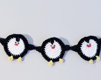 Crochet Pattern Penguin Garland - Plush Wall Hanging Decor (PDF tutorial)