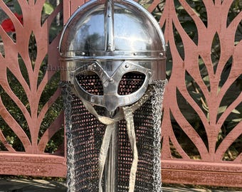 Réplica de casco vikingo Gjermundbu / Armadura de guerrero nórdico / Casco de acero hecho a mano para LARP y recreación histórica