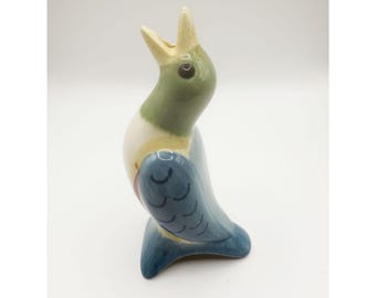 Ceramic pie bird steam vent by Pfaltzgraff U.S.A.