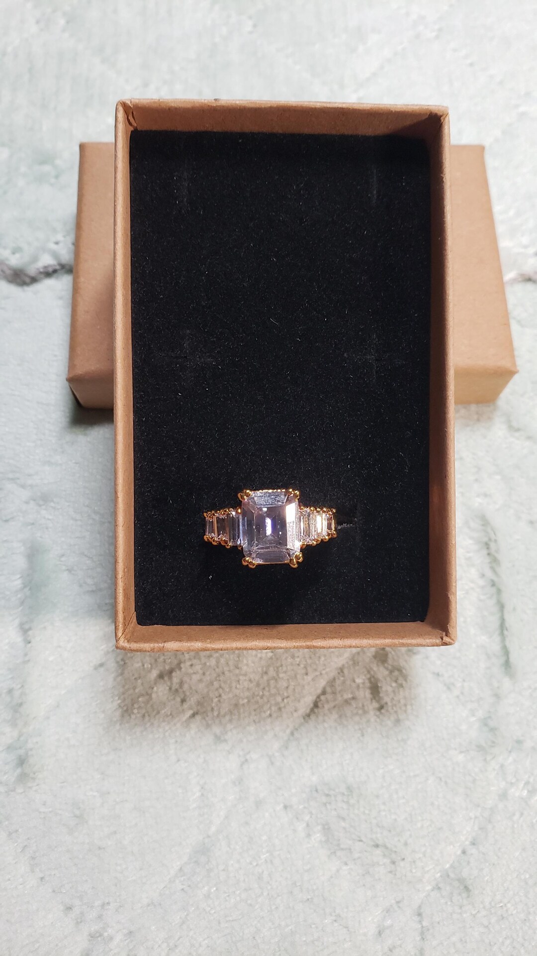 Vintage Emerald Cut Clear Rhinestone Ring. HGE S14K, Size 7. Lind ...
