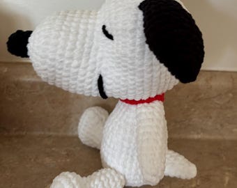 Peluche gigante de Snoopy de crochet / Personaje de Peanuts hecho a mano