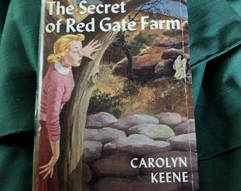 Nancy Drew Secret Red Gate Farm: 1950s Blue Edition, Tandy Art, HC+DJ