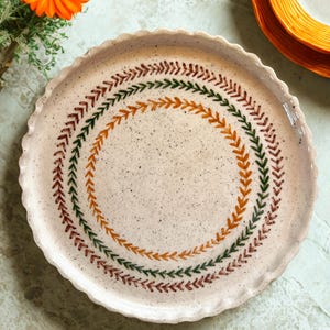 handmade plate in dining& serving - ceramic plate - minimalist hanmade plate - art plate