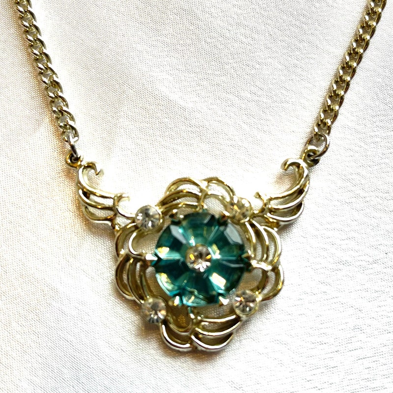 Many Moons 1930s Necklace