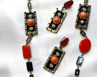 Mad Men Modernist 70s Heavy Necklace and Earrings Set/ Demi-Parure
