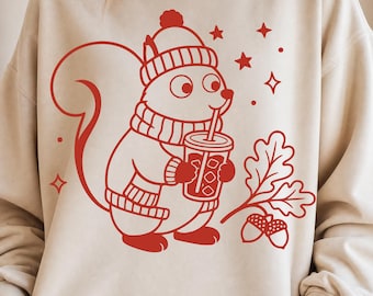 Caffè freddo con scoiattolo invernale SVG PNG, design accogliente per sublimazione con animali, clipart divertente di ghianda autunnale, file regalo digitale retrò