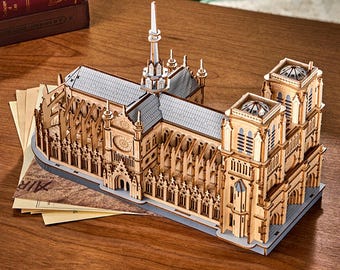 Rompecabezas de madera 3D de la Catedral de Notre Dame: Arquitectura gótica (modelo DIY TG511)