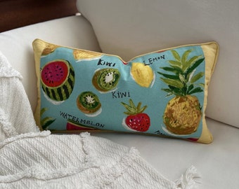 Housse de coussin chic sur le thème des fruits - Aqua et jaune soleil, tissus texturés colorés - Élément décoratif pour la maison - Cadeau d'été parfait pour la maison