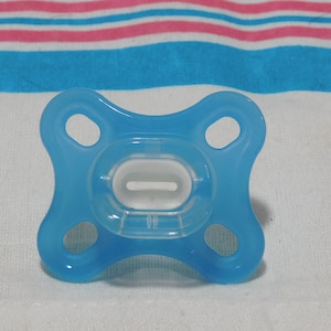 MAM silicone pacifier Silicone baby doll safe blue Ready to ship