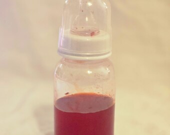 Biberon Reborn 5 oz Fantasy faux sang biberon Vampire Werepup Avatar prêt à expédier OOAK