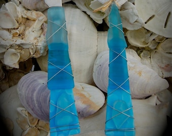 Sea Glass Wedding Cake Knife & Server made with Recycled Bottle "Tumbled Island Glass" in Turquoise Mottled Glass.