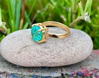 Emerald Crystal Ring | Gold Plated Statement Ring | Crushed Gemstone Look | Handmade Bold Green Jewelry