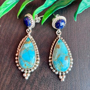 Pendientes de lágrima de plata de ley con turquesa y lapislázuli: joyería bohemia hecha a mano