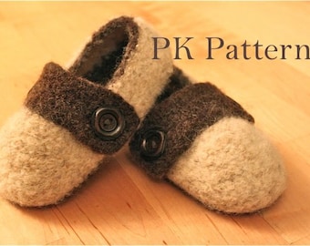 INSTANT DOWNLOAD Knitting PATTERN (pdf file) - Child Slippers - U.S./Can. Child sizes 11-2