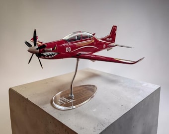 HÜRKUŞ-B Aircraft Model, 1/32 Scale Trainer Replica, Aviation Gift for Him, Military Collectible