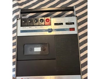 Vintage Crowncorder Solid State Portable Cassette Recorder Japan Silver Black