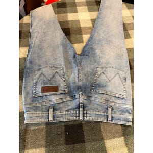 Wrangler Bostin Mens Slim Fit Light Wash Denim Jeans Blue Size 36 Cotton Spandex image 8