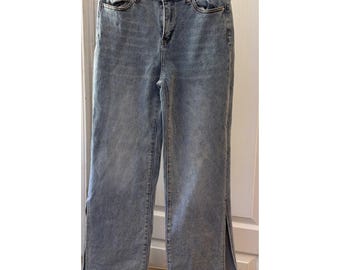 Jeans Ashley Mason de pierna ancha con abertura lateral, lavado claro, tiro alto, talla 5/27 AMRO-1353SH