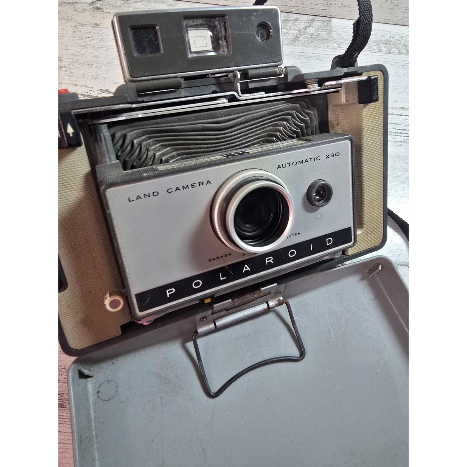 Polaroid 230 Land Camera - Etsy