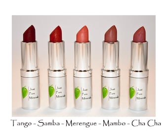 Lip-Nurturing, Natural Vegan Lipstick