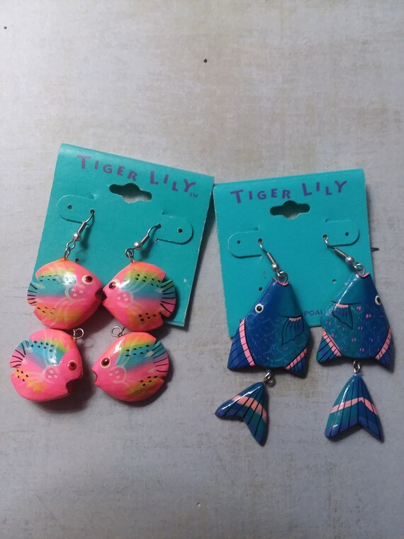 Tiger Lily Fish Earrings ~ 2 Pairs New Old Stock … - image 3