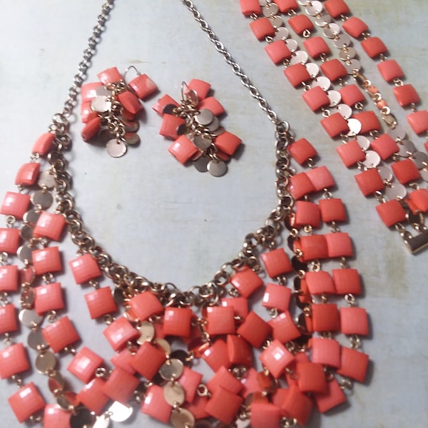 Parure Set Orange Faceted Square Beads ~ Beautiful Suite of Necklace and Bracelet and Earrings