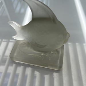 Frosted Glass Fish Figurine – Vintage Style Art Glass Sculpture - Lalique style