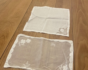 Antique Organdy Linen Table Set, 6 Napkins and 6 Placemats, Floral Design