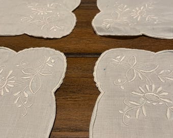 Servilletas vintage de lino azul claro, juego de 6, diseño floral bordado a mano