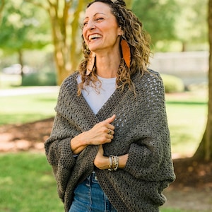 Hope Shrug: Advanced Beginner Crochet | Sport Weight Yarn Pattern