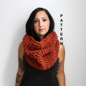 Chunky Crochet Cowl Pattern | Easy Crochet Neck warmer PDF | Cozy Cowl Pattern