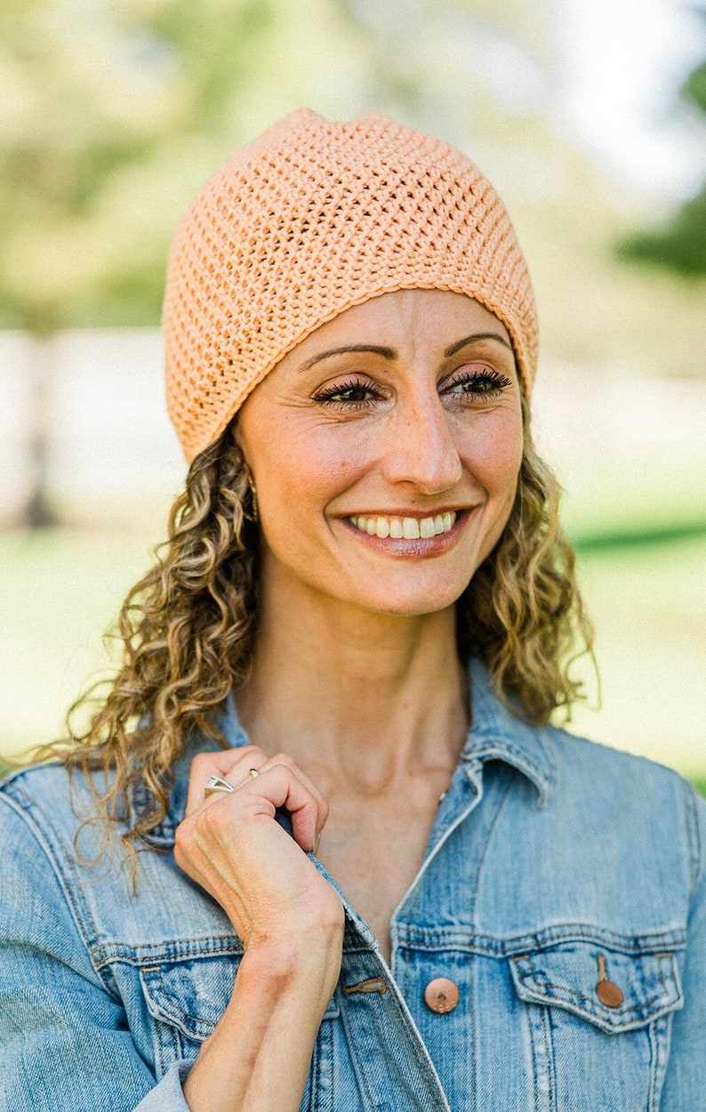 Layover Beanie Easy Crochet Pattern Worsted Weight Yarn DIY Hat image 1