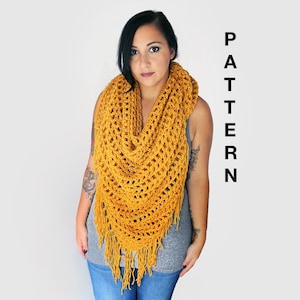 Molly Triangle Crochet Scarf - Advanced Beginner Pattern with Worsted Yarn