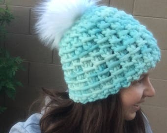 Snowdrift Beanie - Advanced Beginner Knit | Bulky Yarn Hat Pattern