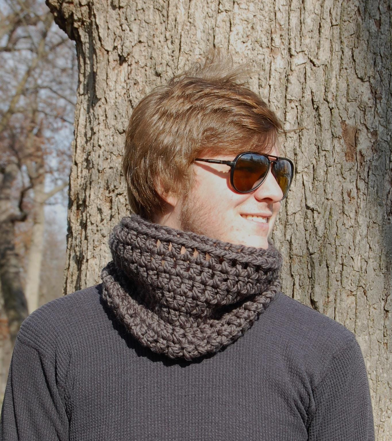 40 Crochet Cowl and Crochet Scarf Patterns to Warm Up Fall and Winter 39 The Back Country Cowl