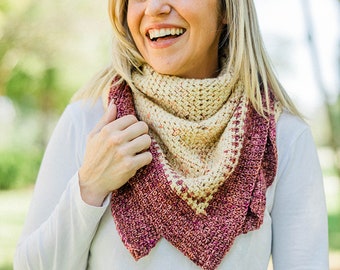 Montgomery Street Bandana Shawl: Adv. Beginner Crochet Pattern, DK Yarn