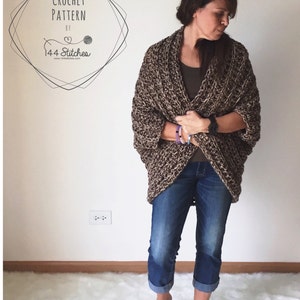Juno Shrug Crochet Pattern - Beginner Crochet - Chunky Yarn Pattern