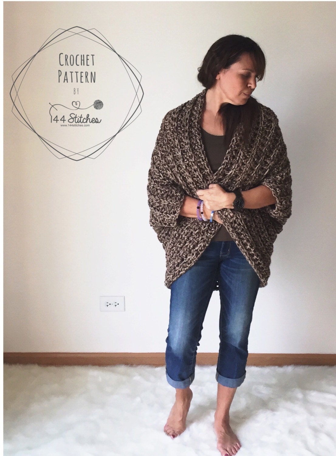 36 Jumbo Yarn Crochet Patterns for Cozy Gifts, Home Decor, and Easy Quick Makes 26 Juno Shrug Crochet Pattern: Cozy Chunky Yarn (Beginner