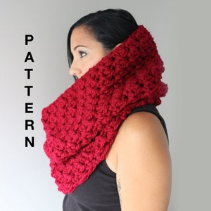 Bella Oversized Cowl - Easy Crochet Pattern with Super Bulky Yarn