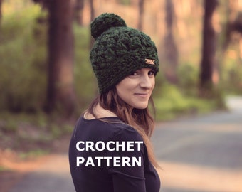 Baker Pom Pom Hat Easy Crochet Pattern - DIY Super Bulky Yarn Beanie, Beginner Guide