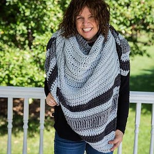 Bedford Oversized Wrap: Easy Crochet Pattern | Bulky Yarn Shawl - Etsy